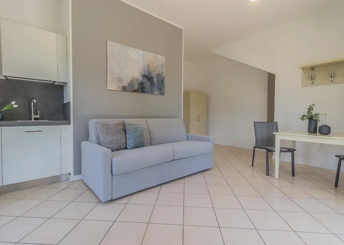 Apartman Brezza Del Lario Monolocale Giardino Vista 05-06 Dervio