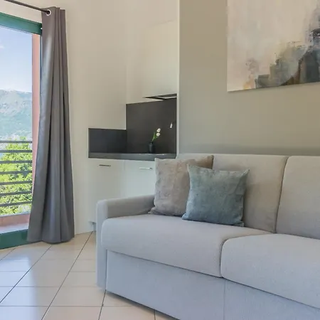 Brezza Del Lario Monolocale Giardino Vista Apartman *